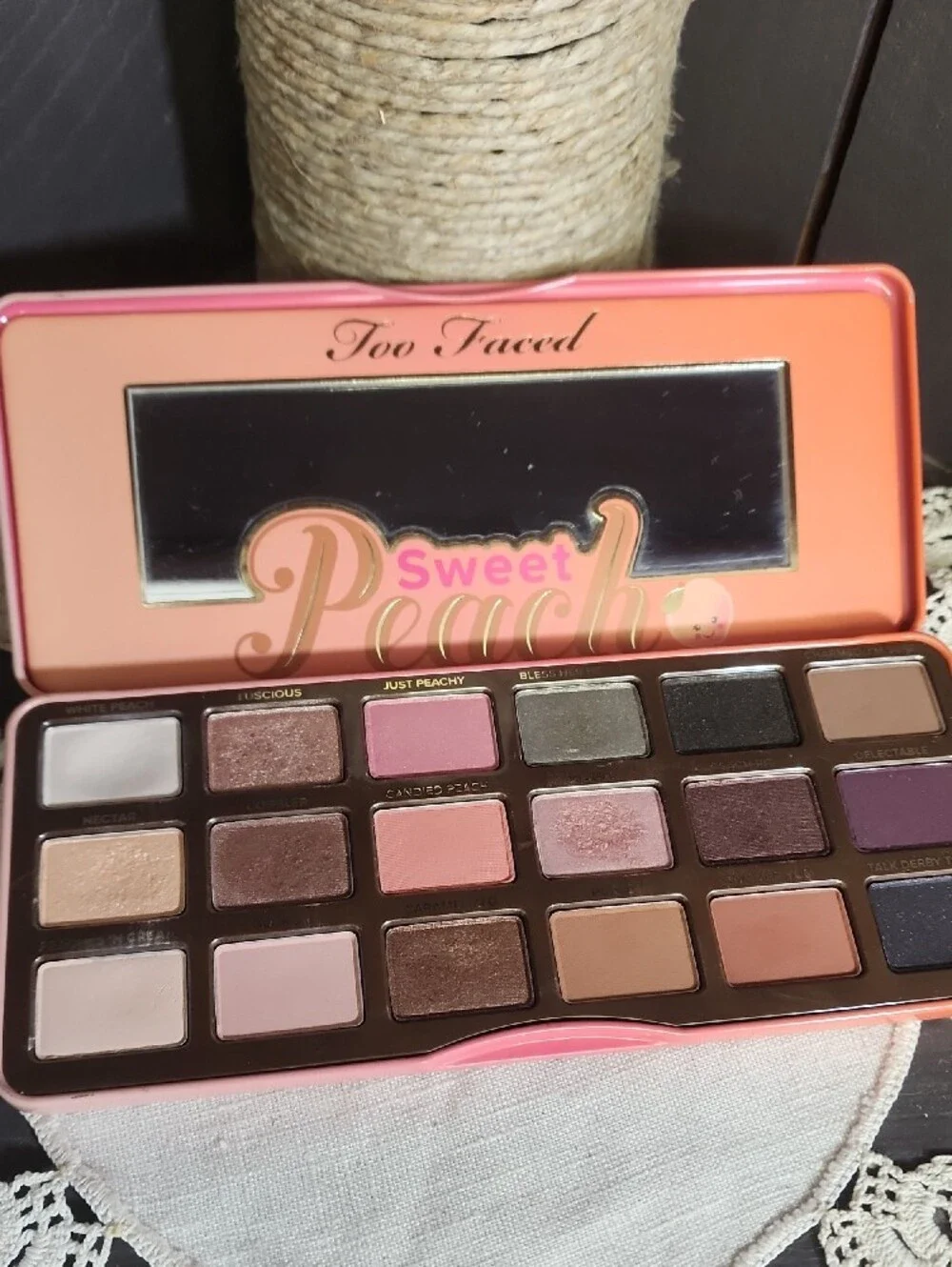 Too Faced Sweet Peach Eyeshadow Palette - Peach & Pink Gradient